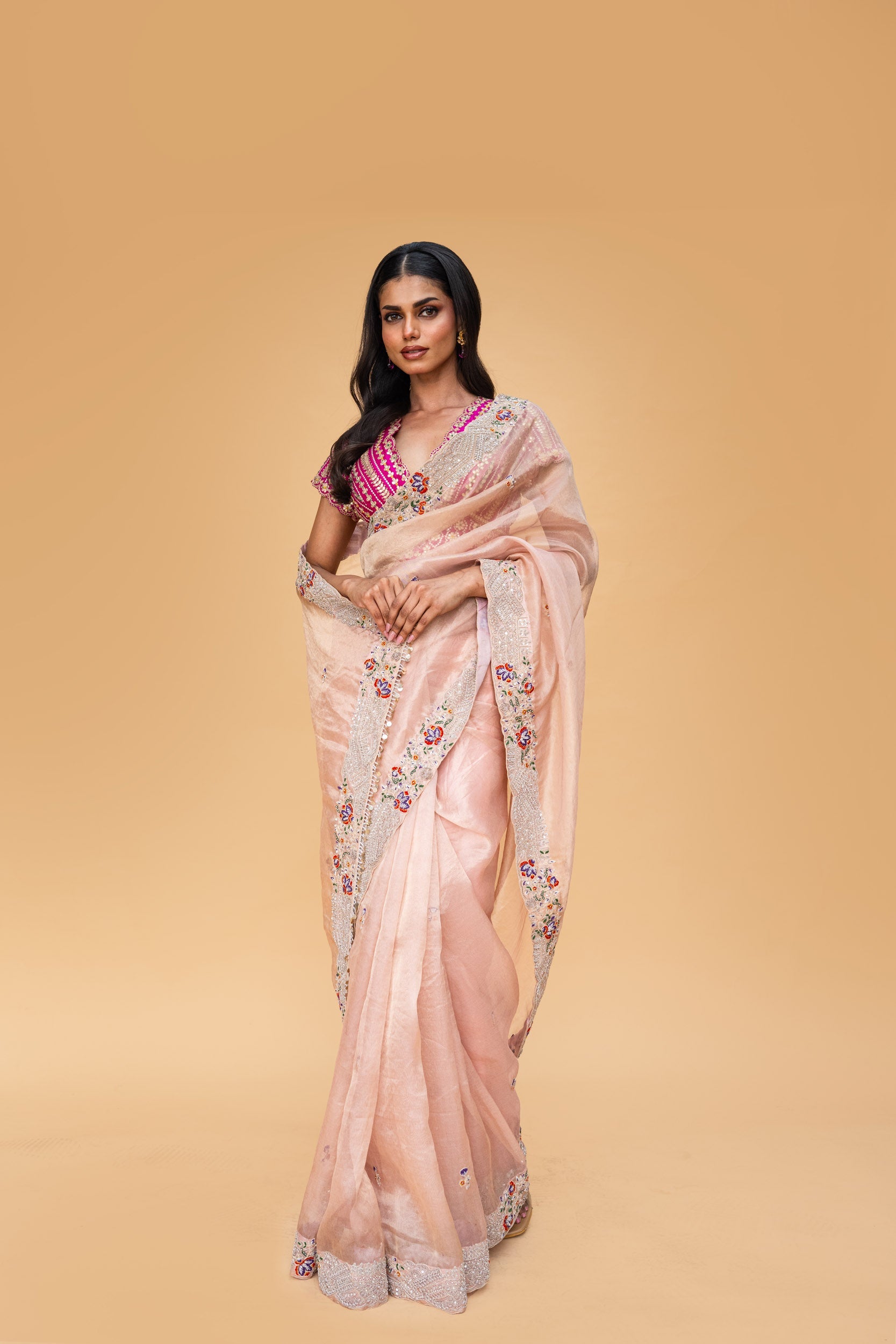 Gulabi Noor